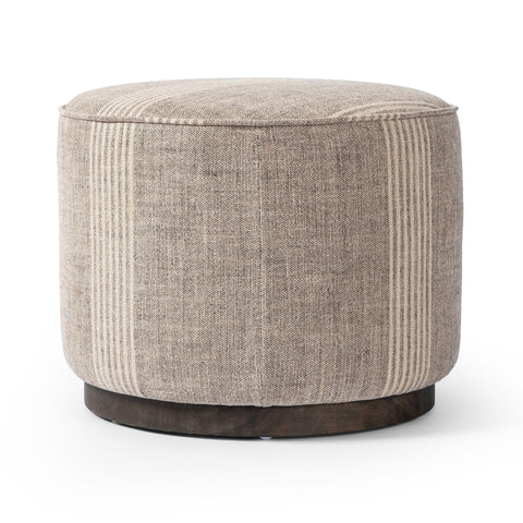 Poufs